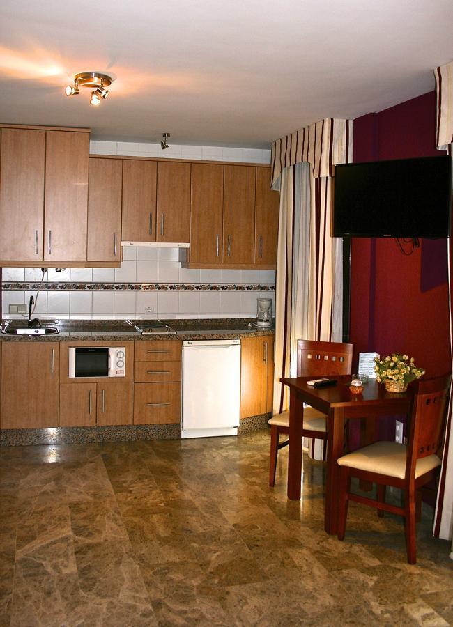 コルドバアパルトメントス ラ フエンテアパートメント 部屋 写真